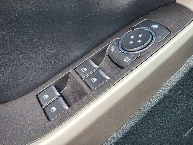 Ford Explorer XLT 2024