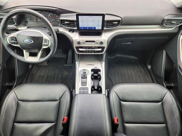 Ford Explorer XLT 2024