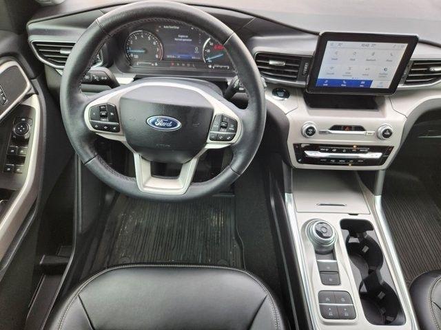 Ford Explorer XLT 2024