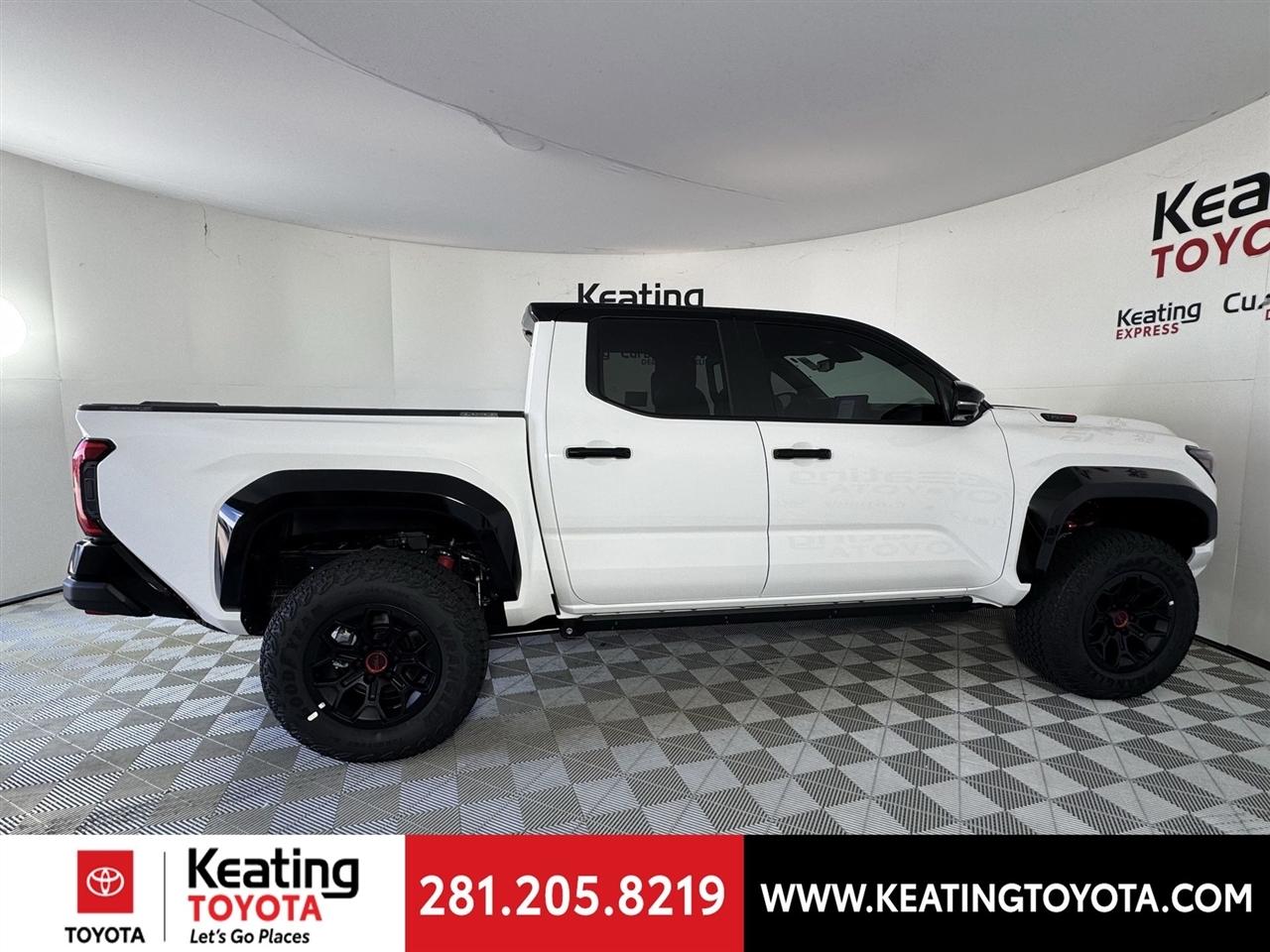 Toyota Tacoma Double Cab 4WD 2026