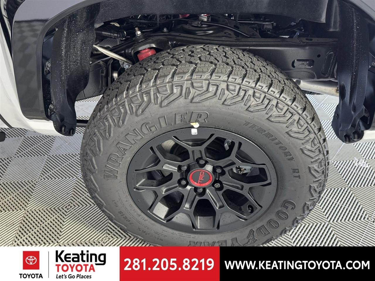 Toyota Tacoma Double Cab 4WD 2026