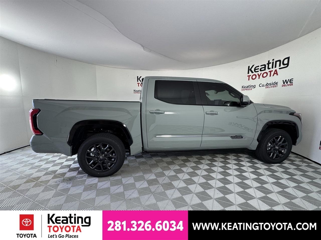 Toyota Tundra Platinum CrewMax 4WD 2026
