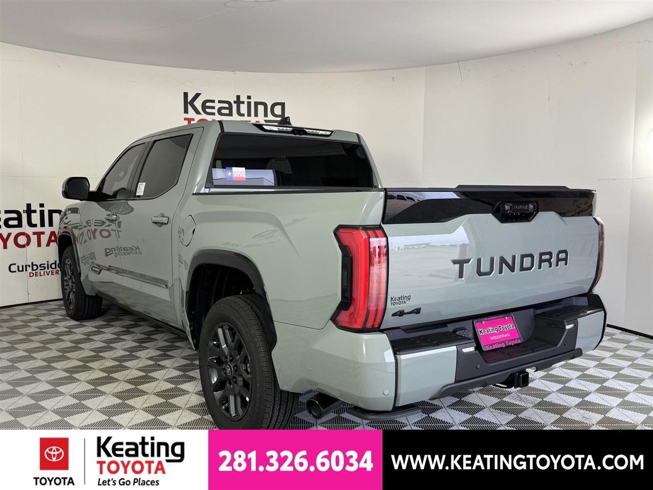 Toyota Tundra Platinum CrewMax 4WD 2026
