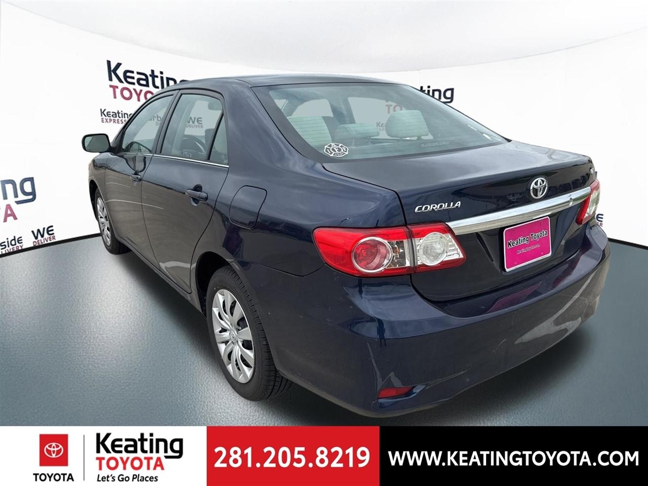 Toyota Corolla LE 4-Speed AT 2013
