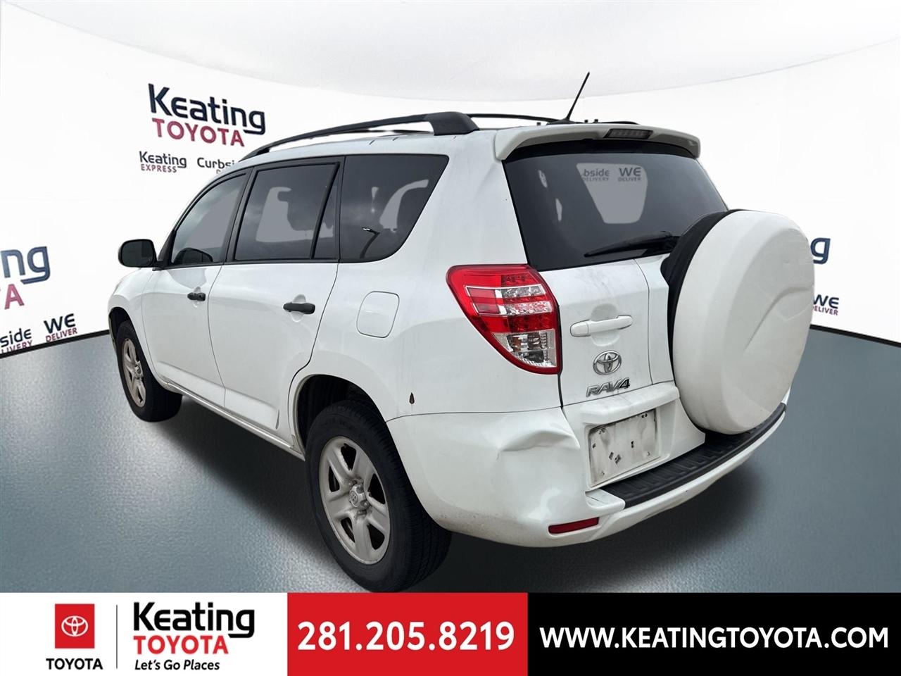 Toyota RAV4 Base I4 2WD 2012