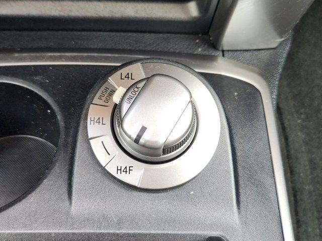 Toyota 4Runner Limited 4WD V6 2020