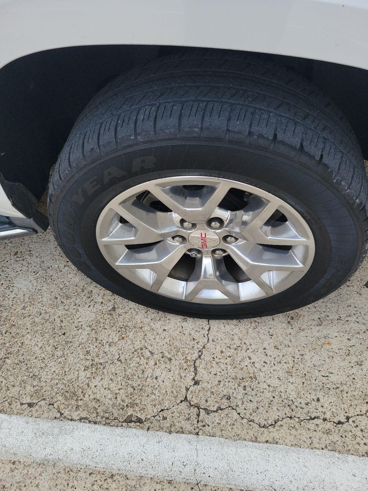 GMC Yukon SLT 2WD 2016