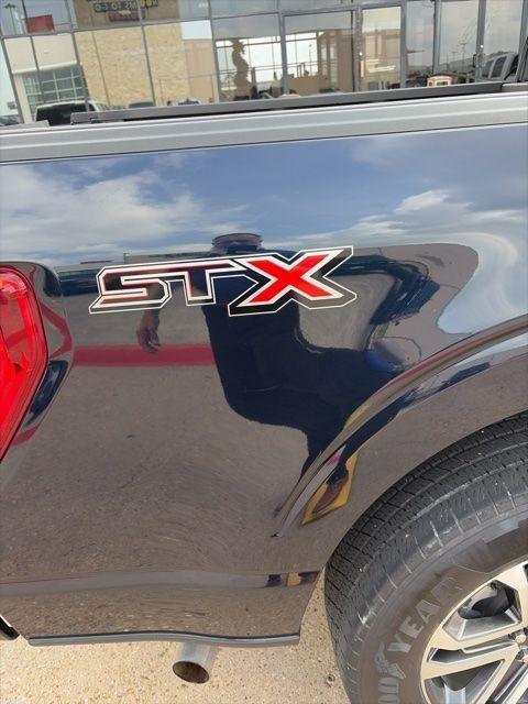 Ford F-150 XL SuperCrew 5.5-ft. Bed 2WD 2023