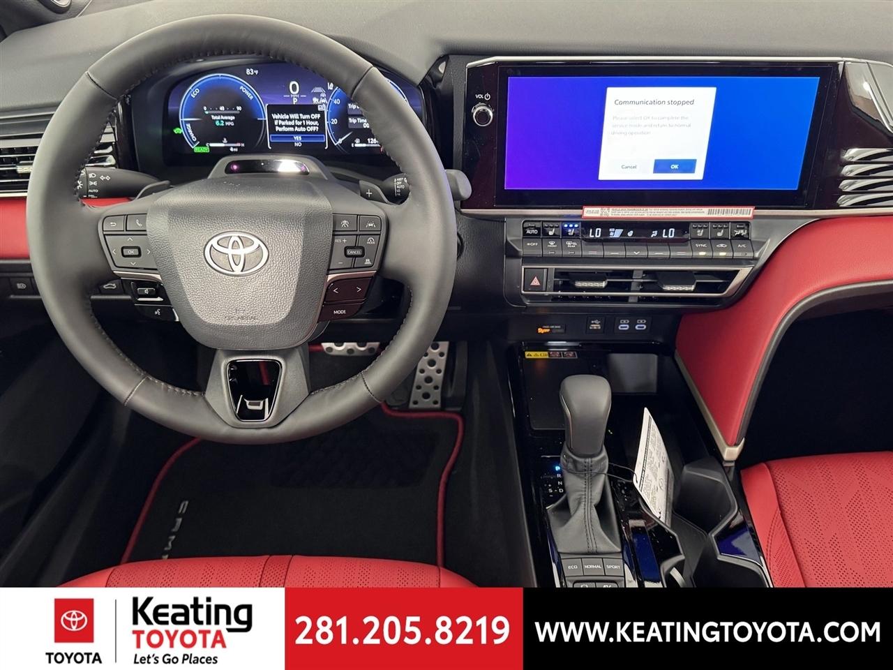 Toyota Camry Hybrid XLE 2026