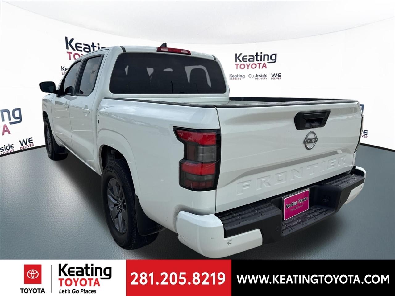 Nissan Frontier SV Crew Cab 2WD 2025