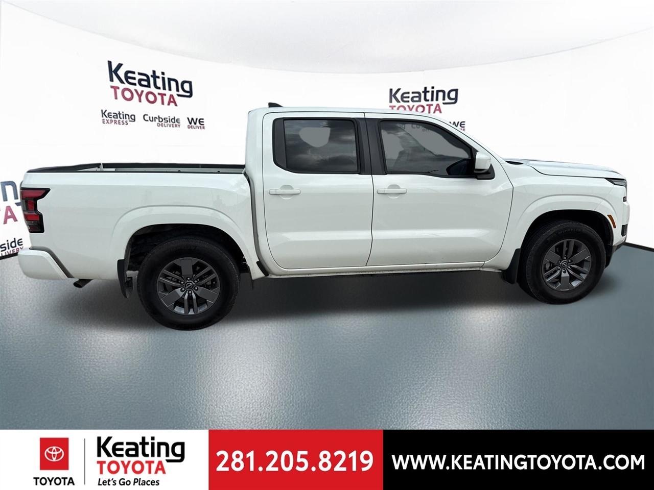 Nissan Frontier SV Crew Cab 2WD 2025