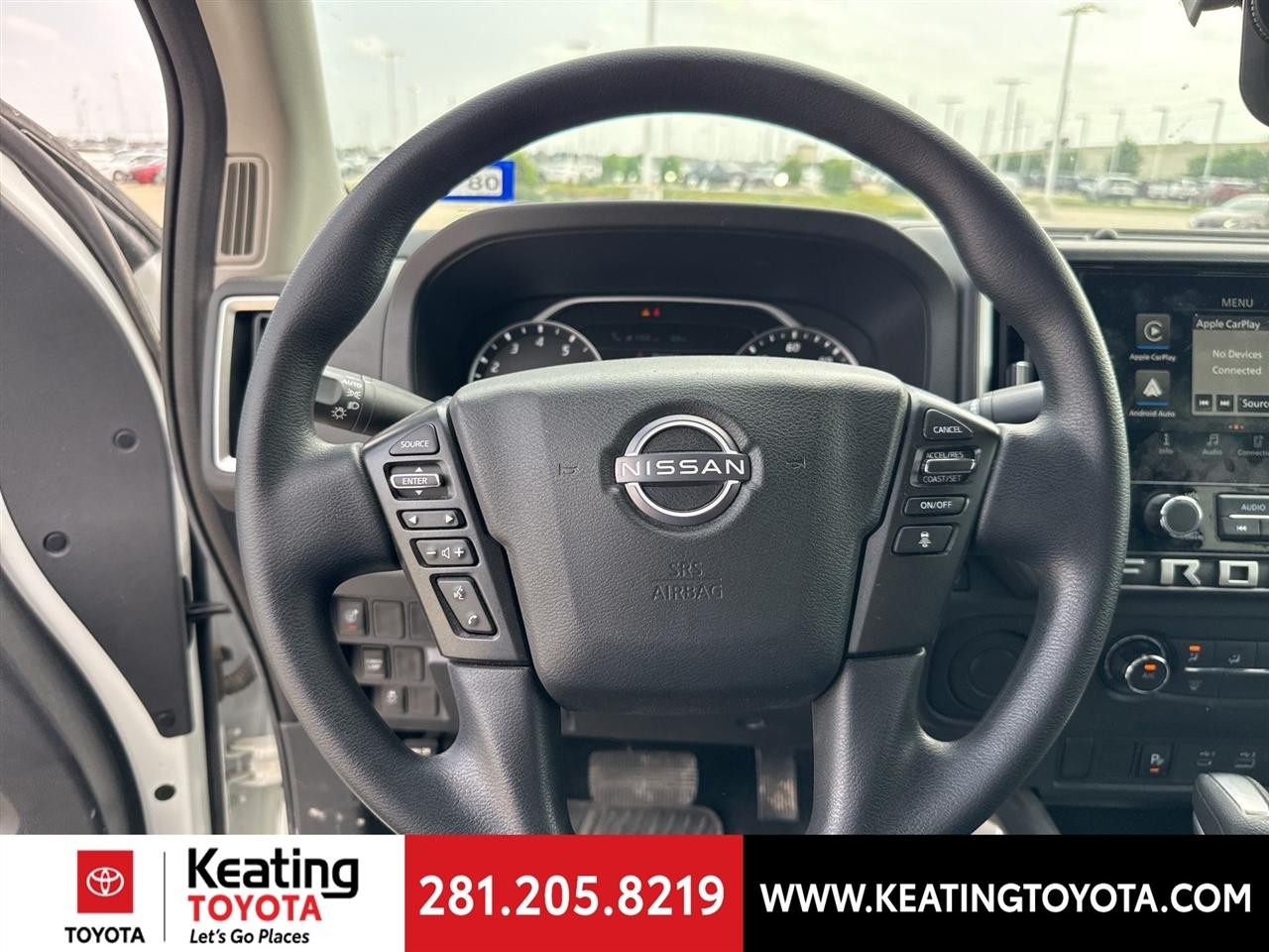 Nissan Frontier SV Crew Cab 2WD 2025