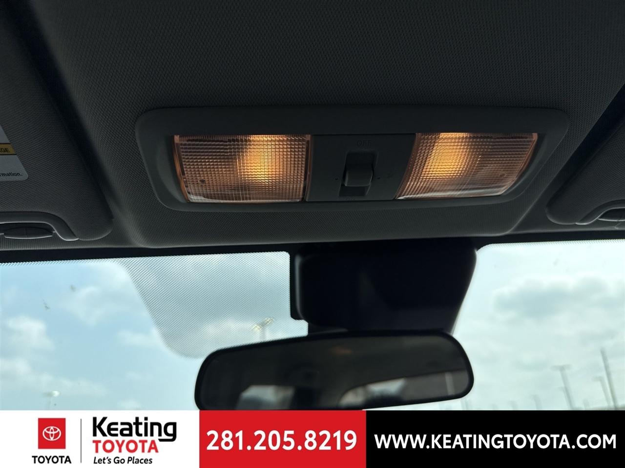 Nissan Frontier SV Crew Cab 2WD 2025