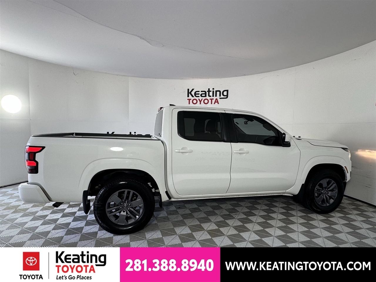 Nissan Frontier SV Crew Cab 2WD 2025