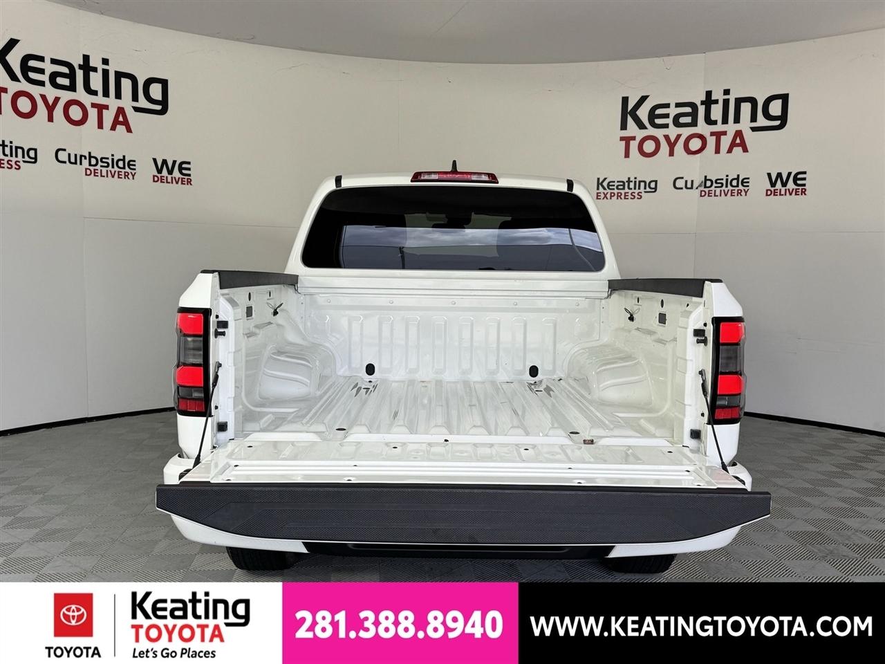 Nissan Frontier SV Crew Cab 2WD 2025