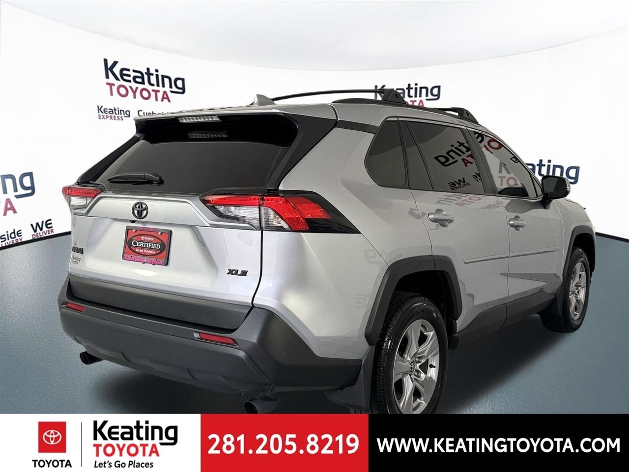 Toyota RAV4 XLE 2025