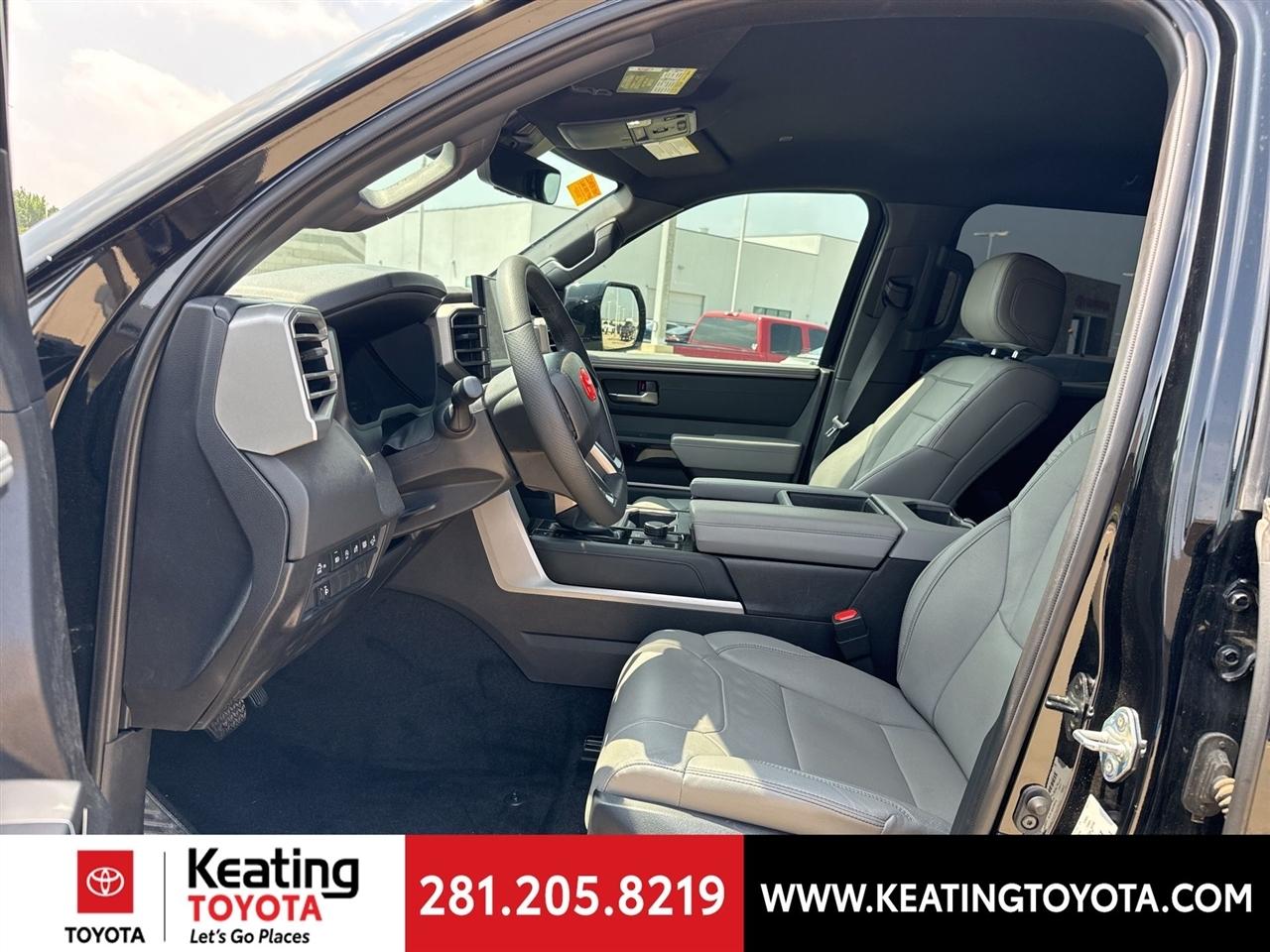 Toyota Tundra Limited CrewMax 4WD 2026