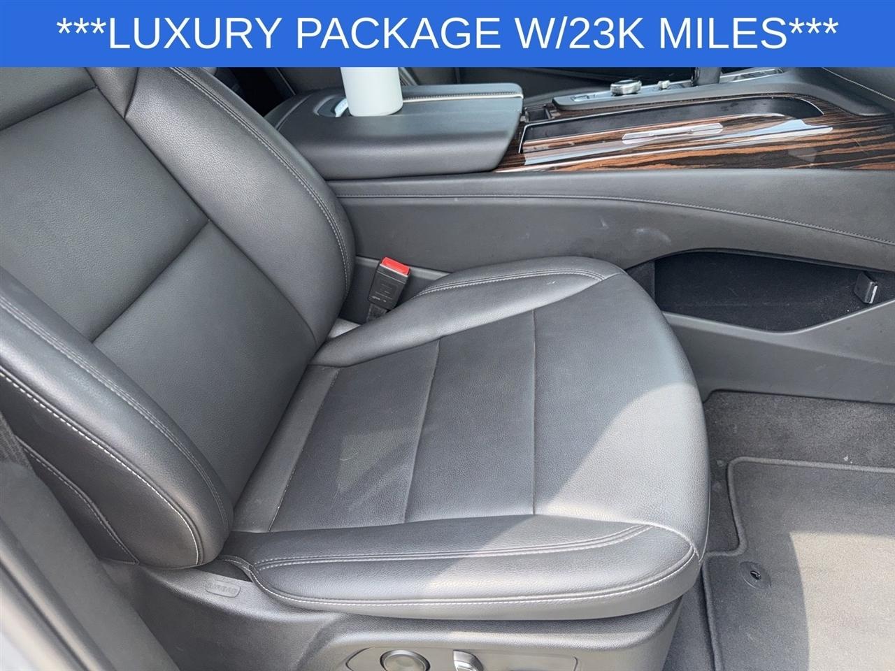 Cadillac Escalade Luxury 2WD 2023