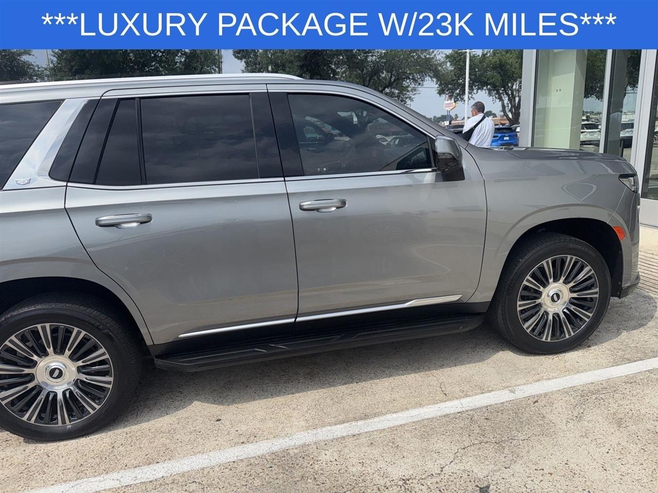 Cadillac Escalade Luxury 2WD 2023