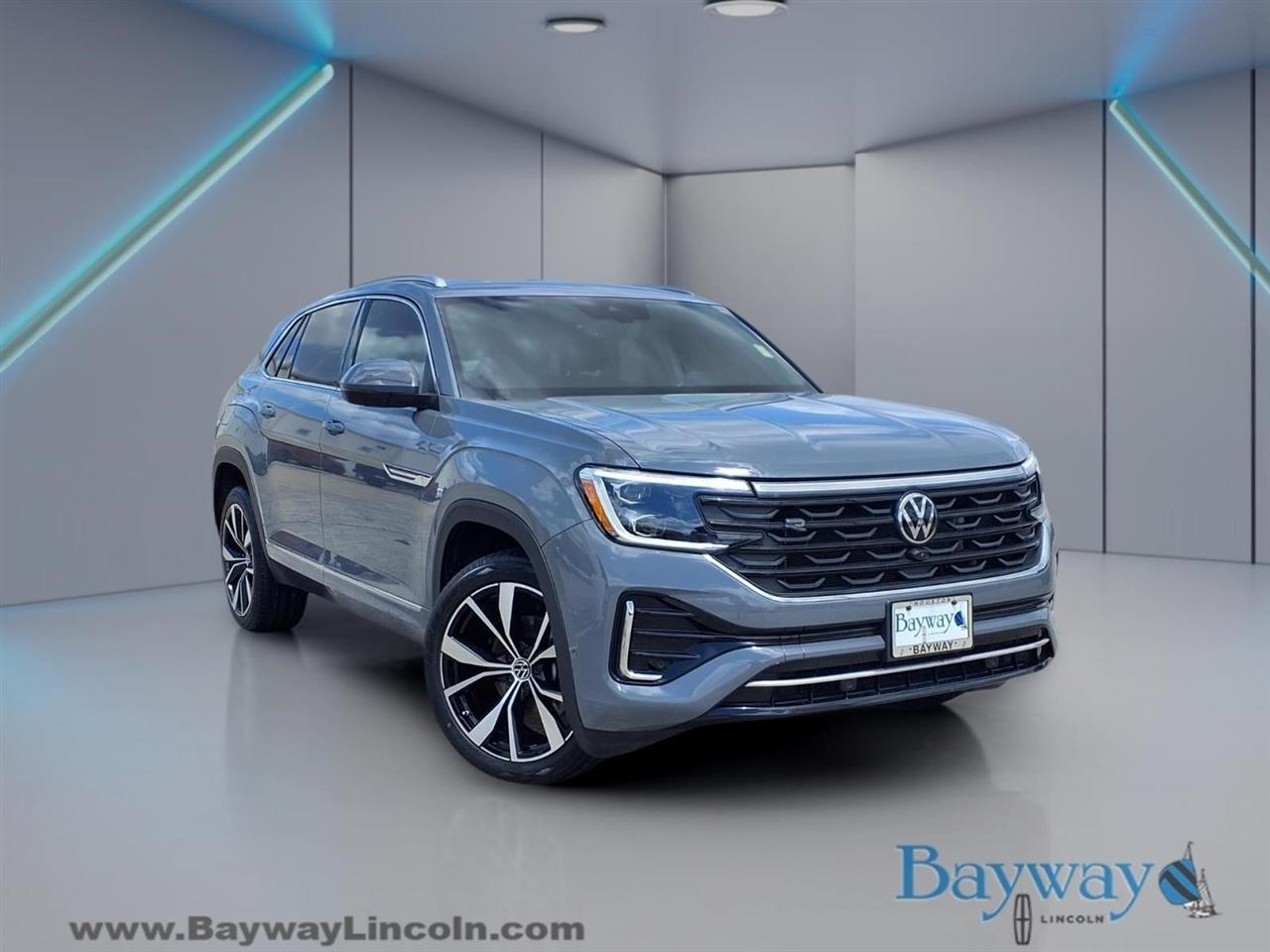 2024 Volkswagen Atlas Cross Sport SEL Premium R-Line 4MOTION