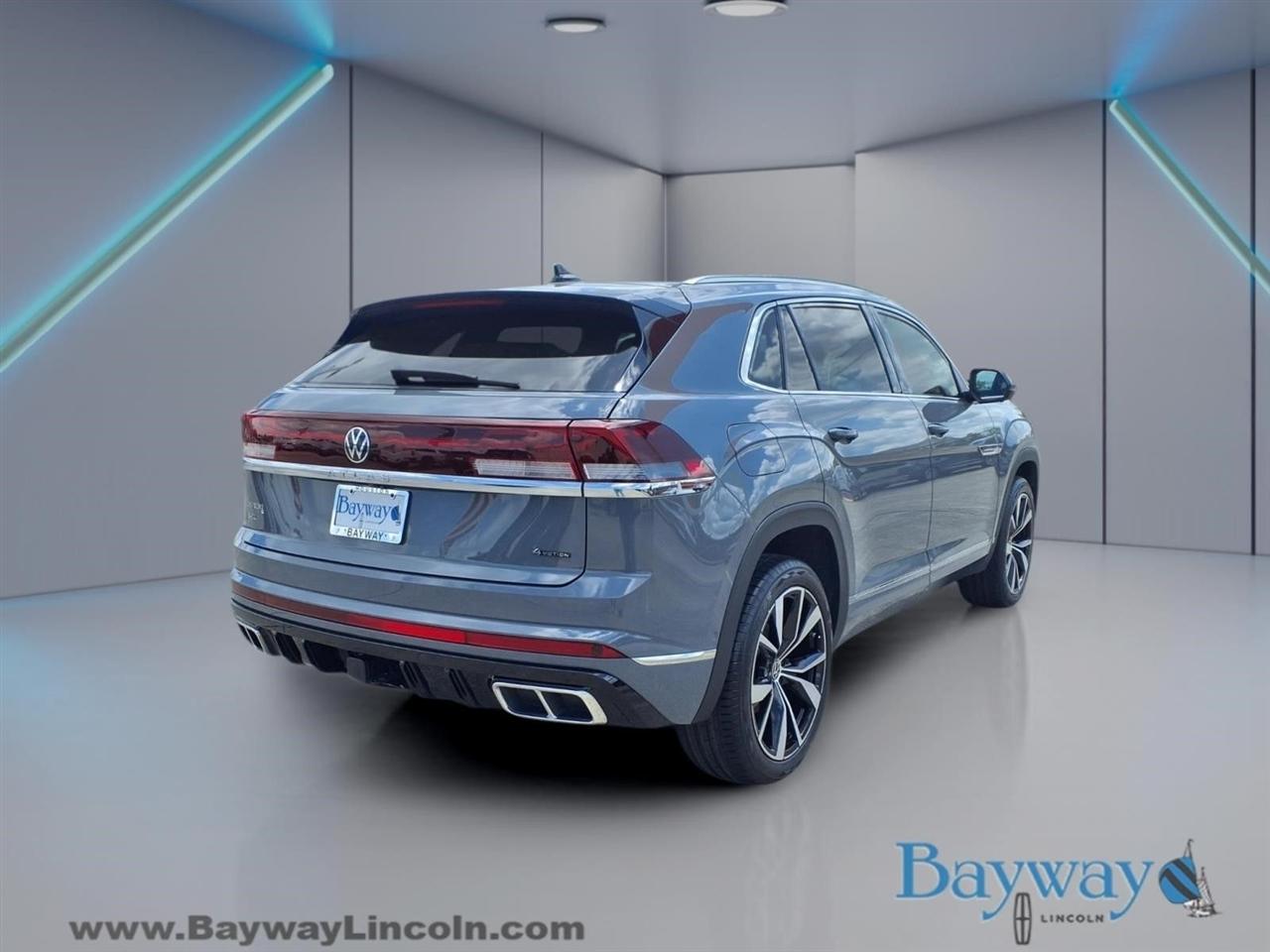 Volkswagen Atlas Cross Sport SEL Premium R-Line 4MOTION 2024
