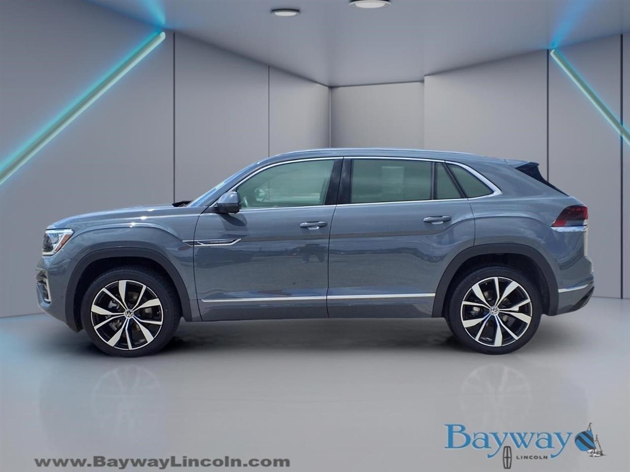 Volkswagen Atlas Cross Sport SEL Premium R-Line 4MOTION 2024