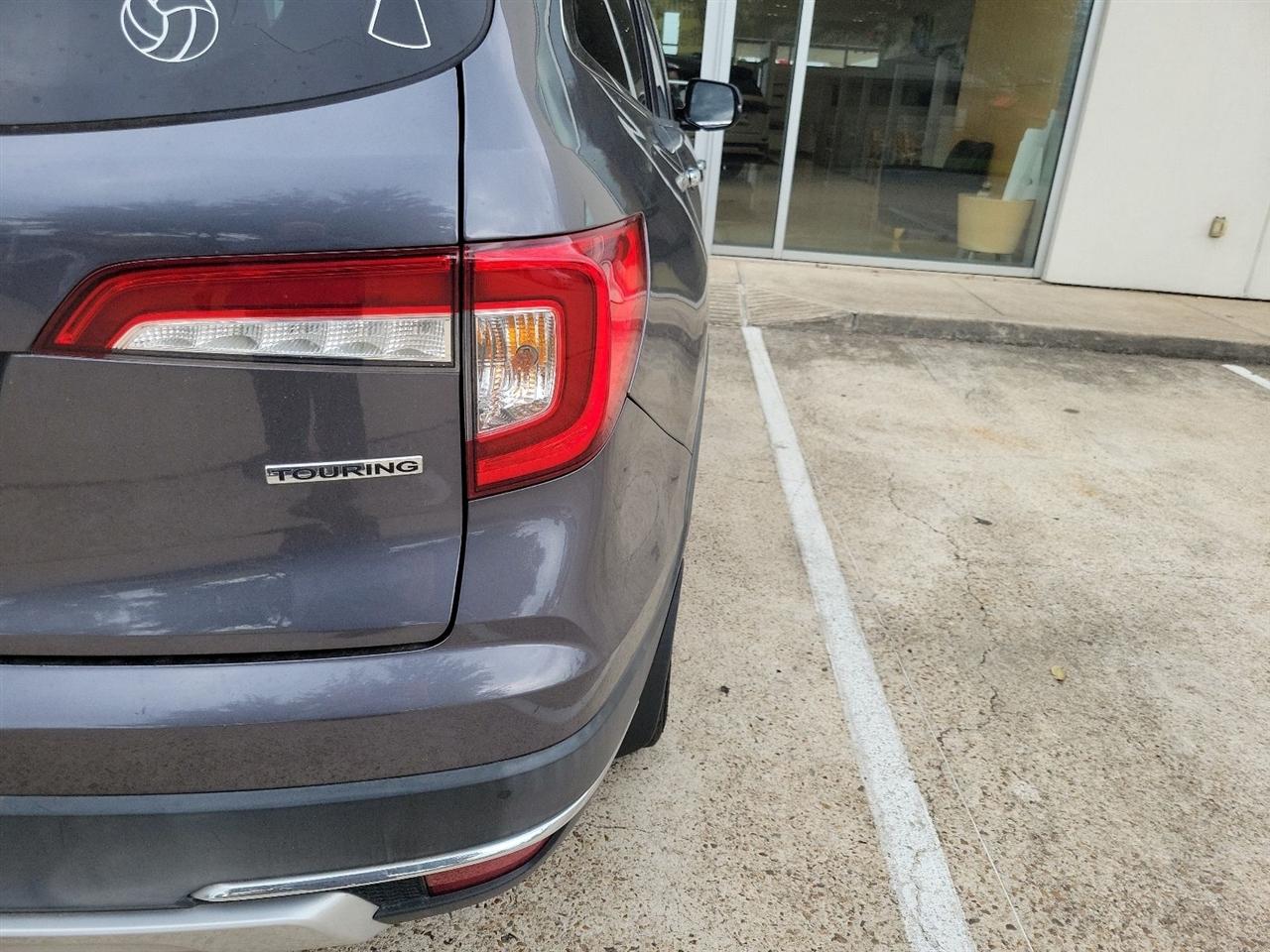 Honda Pilot Touring 2WD 2020