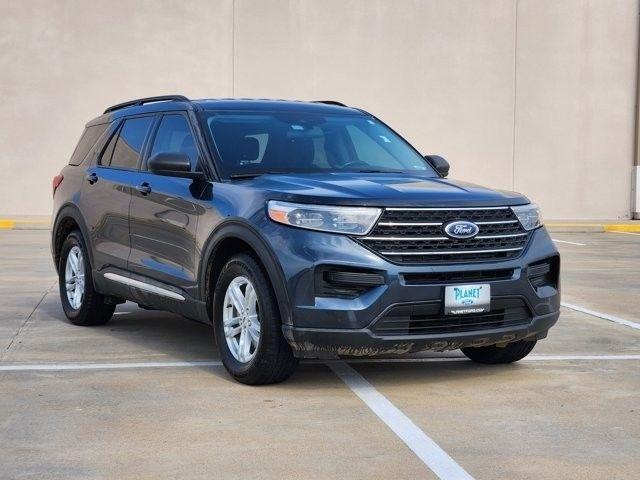 Ford Explorer XLT 2022