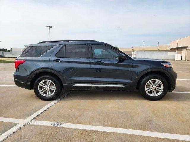 Ford Explorer XLT 2022