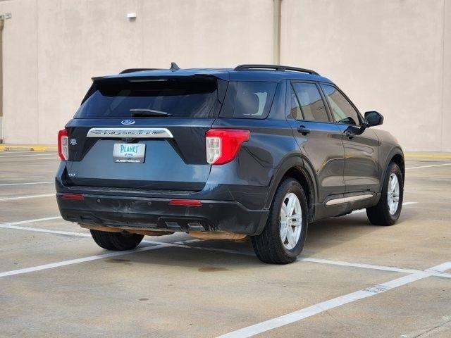 Ford Explorer XLT 2022