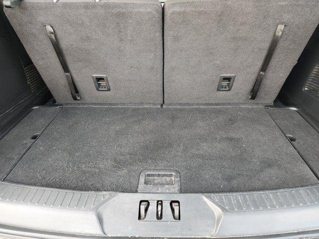 Ford Explorer XLT 2022