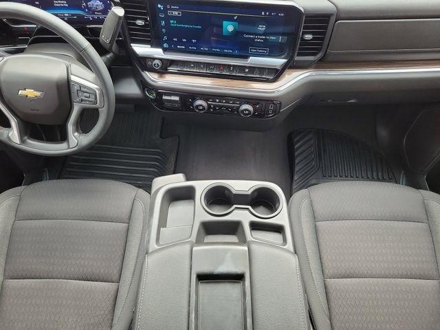 Chevrolet Silverado 1500 LT Crew Cab 2WD 2023
