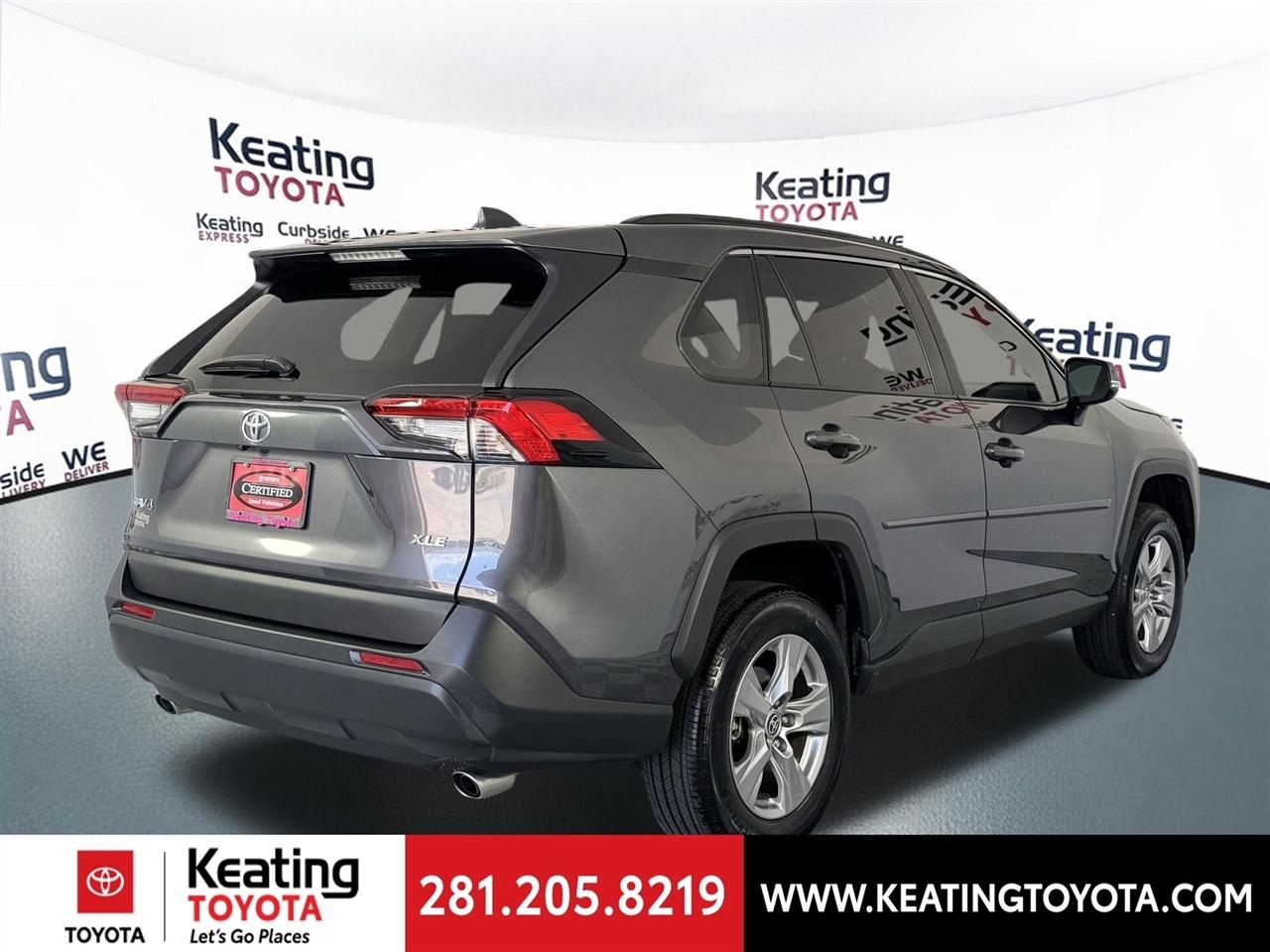 Toyota RAV4 XLE 2025