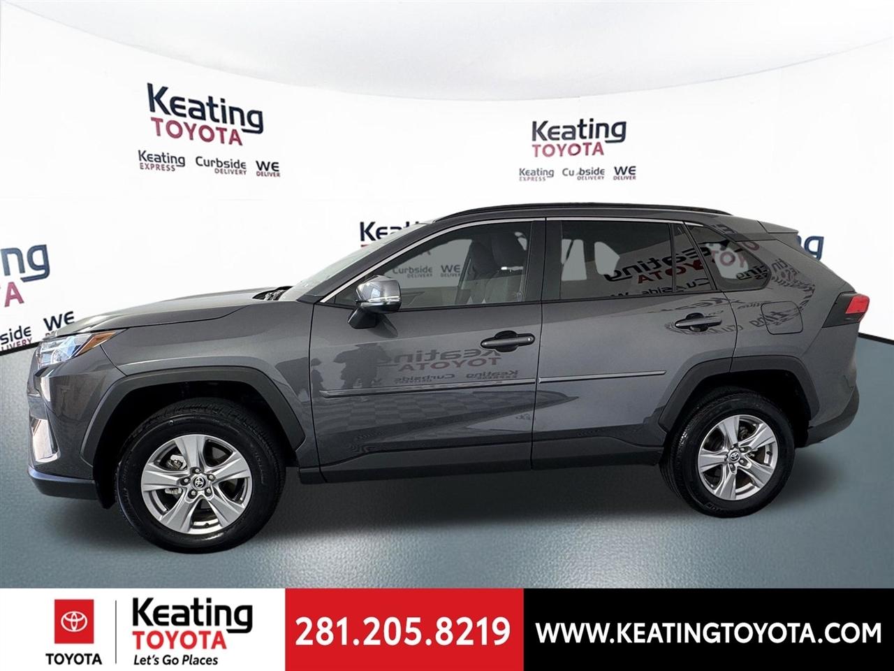 Toyota RAV4 XLE 2025