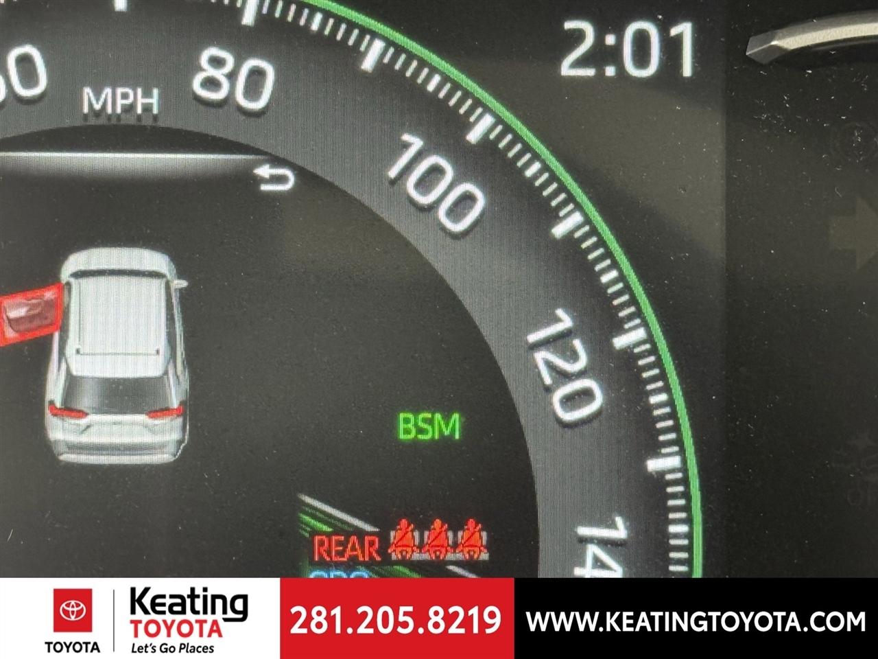 Toyota RAV4 XLE 2025