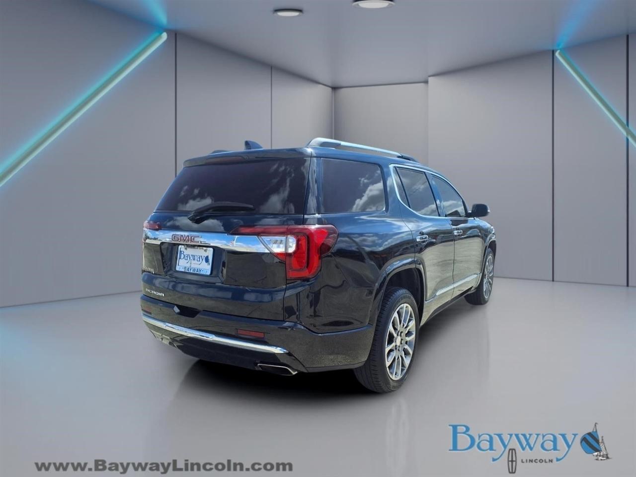 GMC Acadia Denali 2021