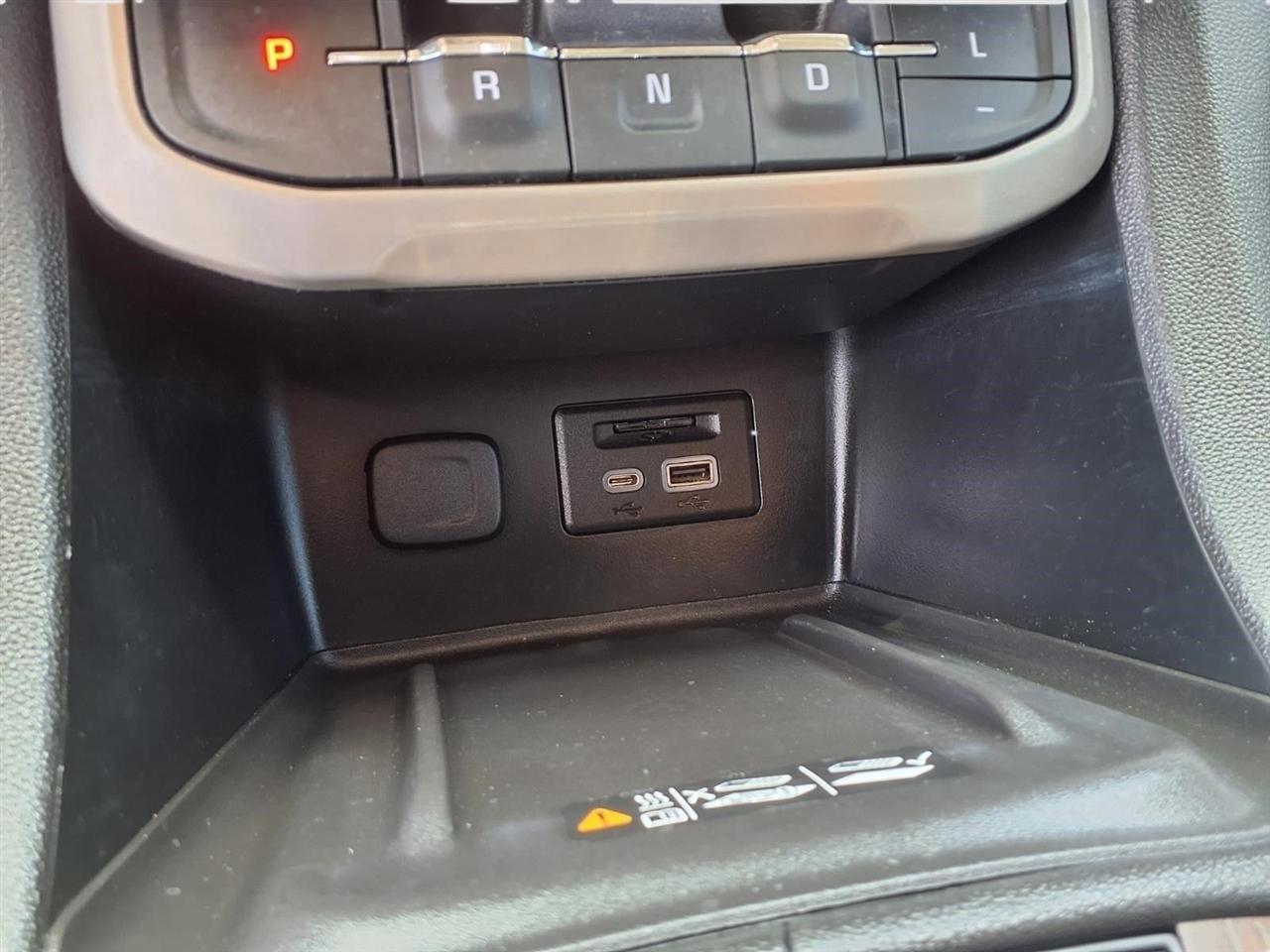 GMC Acadia Denali 2021
