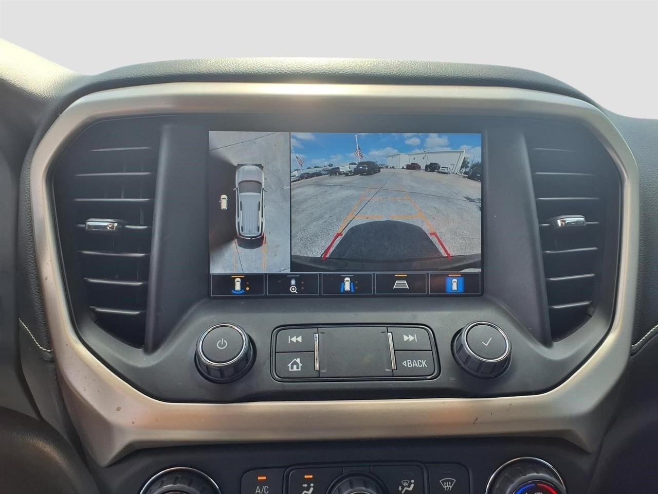 GMC Acadia Denali 2021