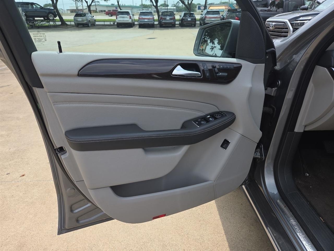 Mercedes-Benz M-Class ML350 2015