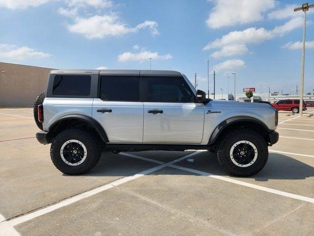 Ford Bronco Outer Banks 4-Door w/Advanced 2023