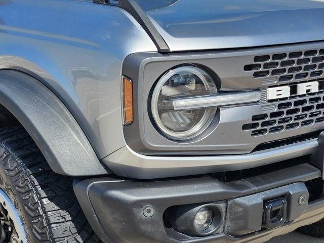 Ford Bronco Outer Banks 4-Door w/Advanced 2023