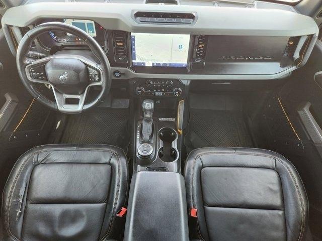 Ford Bronco Outer Banks 4-Door w/Advanced 2023