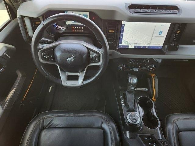 Ford Bronco Outer Banks 4-Door w/Advanced 2023