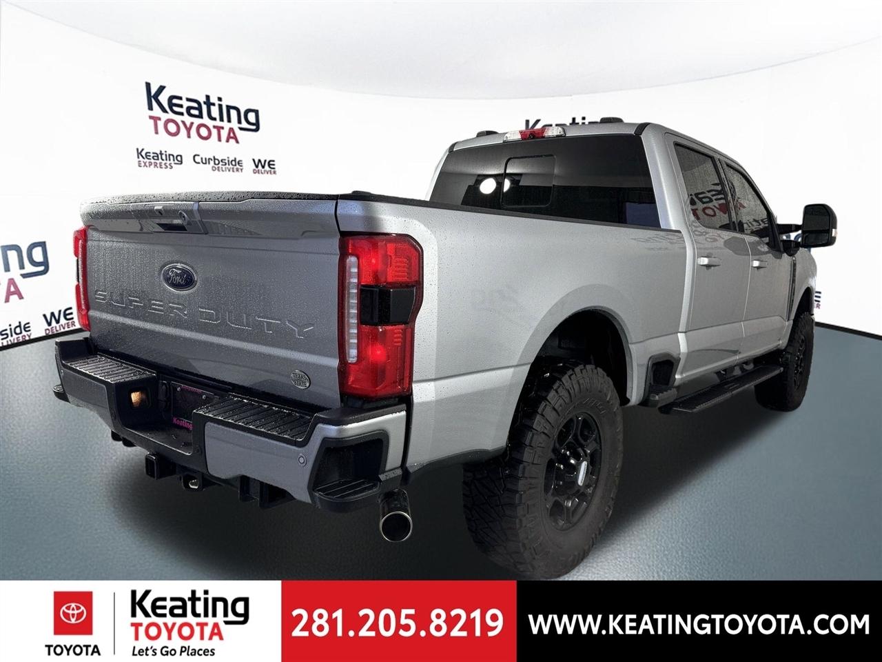 Ford F-250 SD XLT Crew Cab 4WD 2023