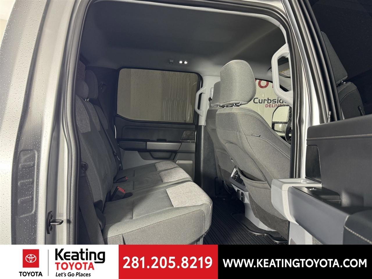 Ford F-250 SD XLT Crew Cab 4WD 2023