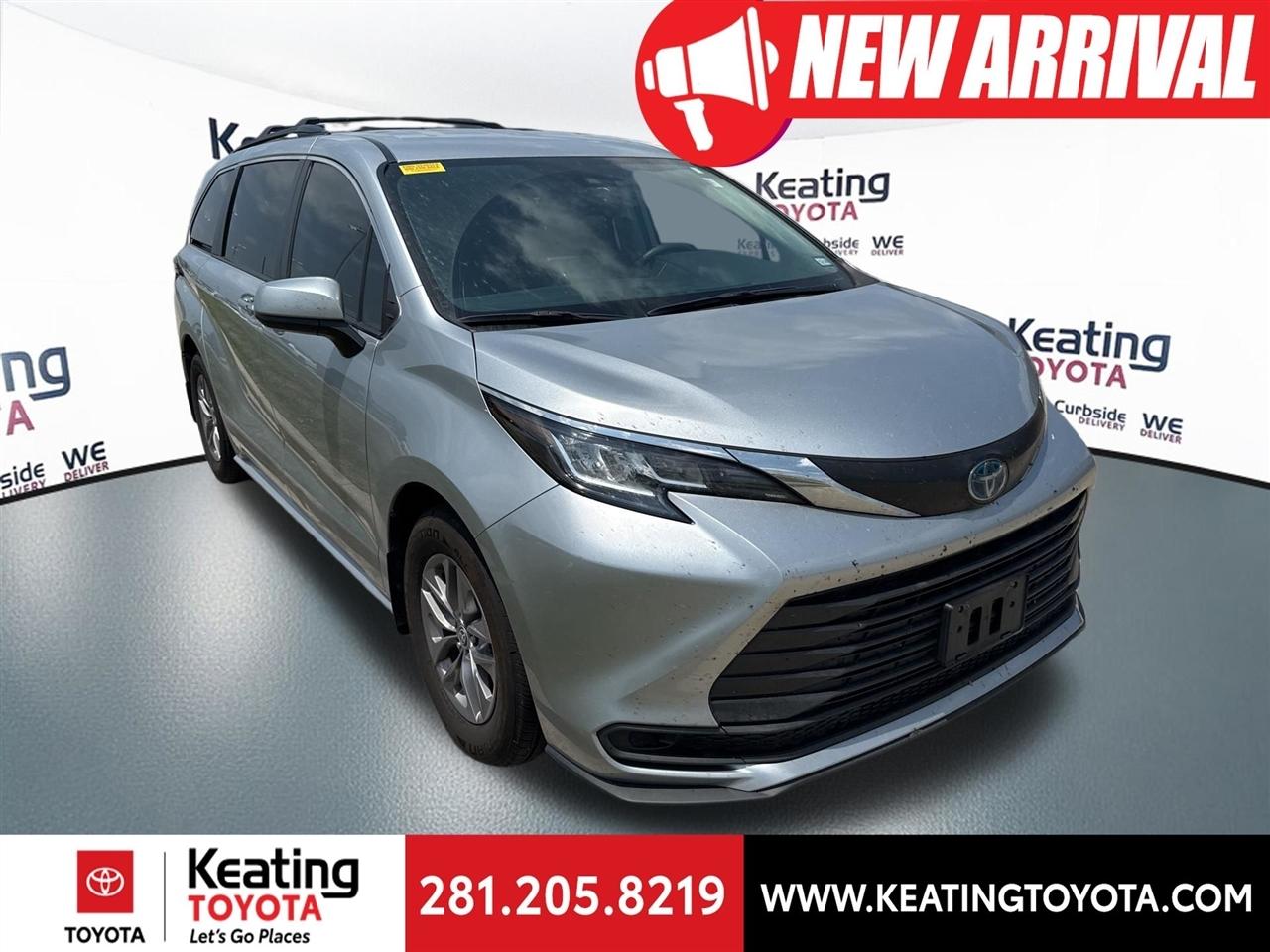 Toyota Sienna LE 8-Passenger 2023