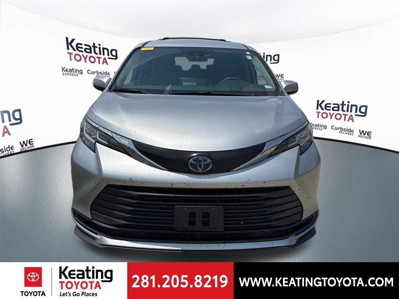 Toyota Sienna LE 8-Passenger 2023