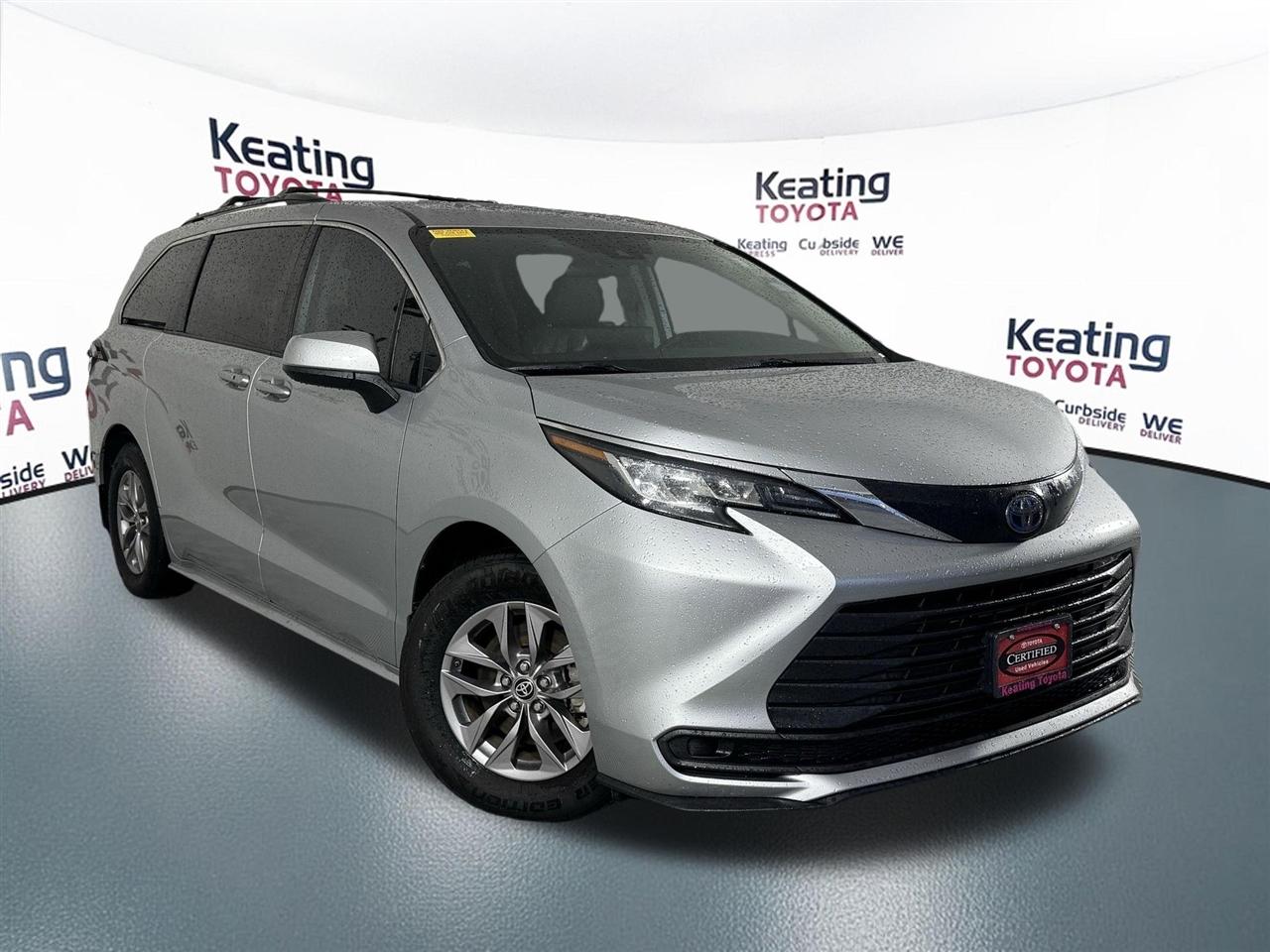 Toyota Sienna LE 8-Passenger 2023