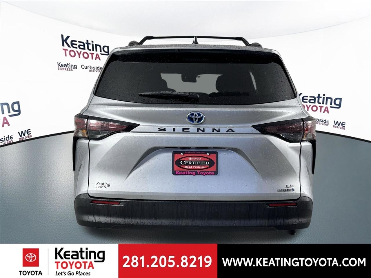 Toyota Sienna LE 8-Passenger 2023