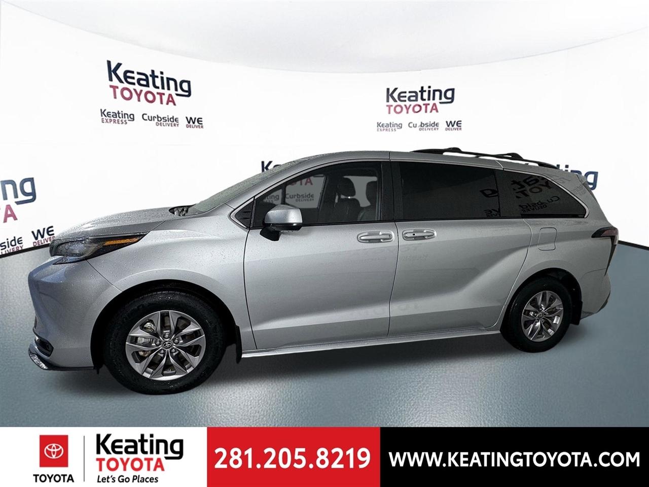 Toyota Sienna LE 8-Passenger 2023